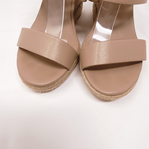 SOLD Charles David Women’s Laser Sandals - Picture 4 of 15
